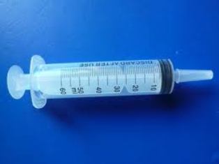 Syringe Plastic 100 Ml